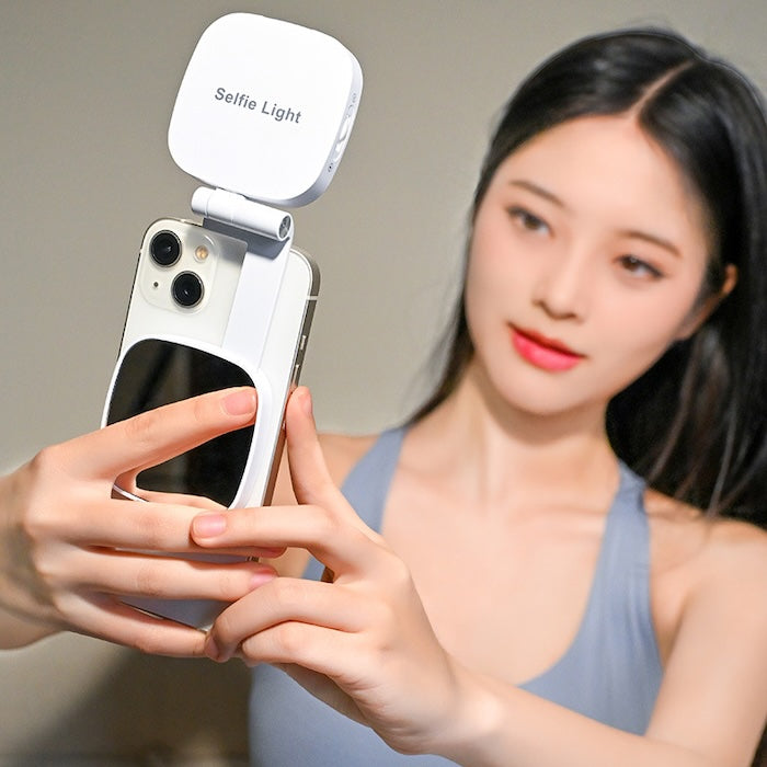 SnapShine™ – Magnetic Mirror Selfie Light